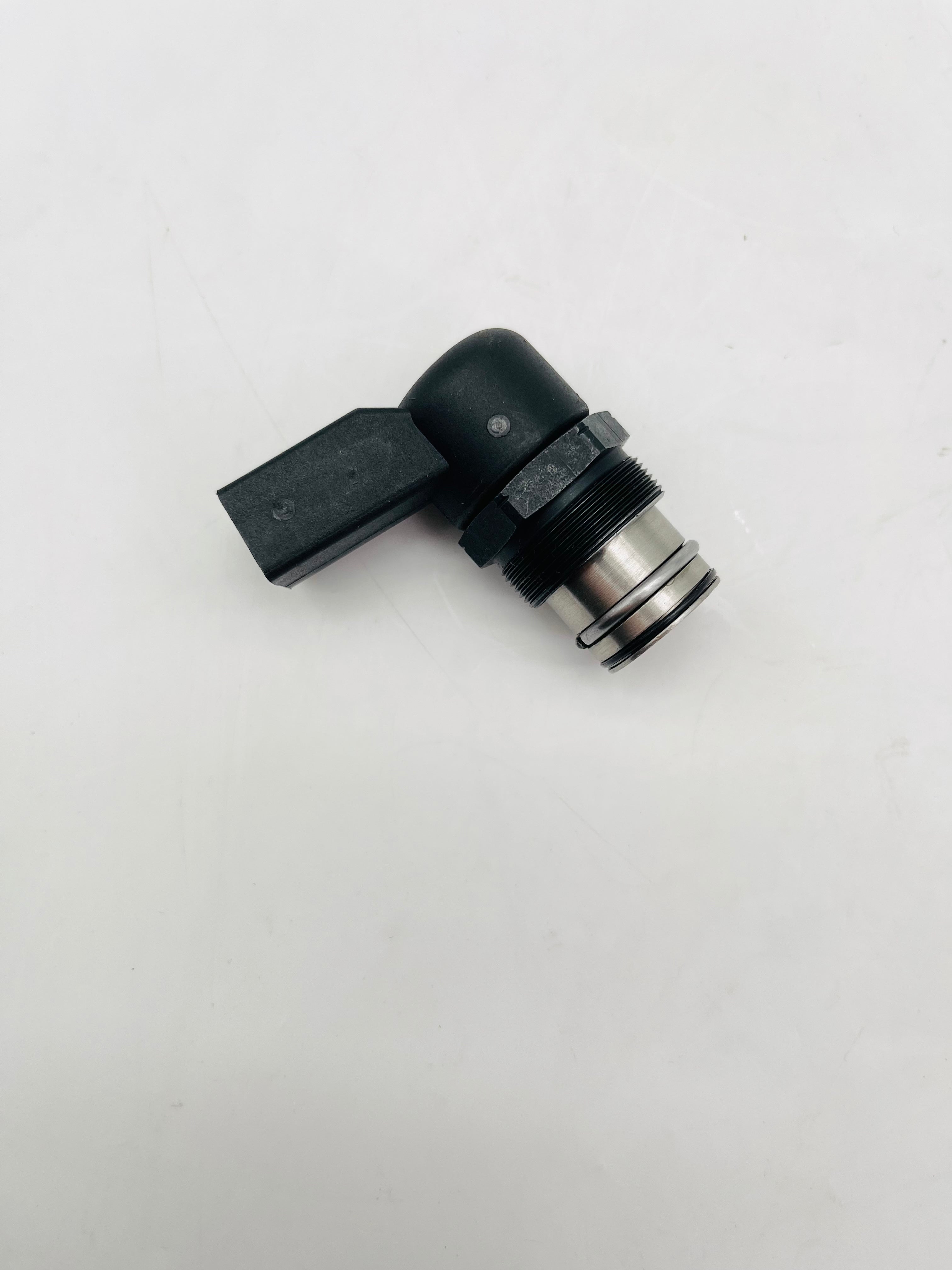 喷油器配件西门子电磁阀